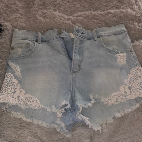 Garage Pants - Light washed shorts